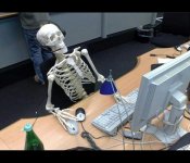 Waiting skeleton 05122016201506.jpg